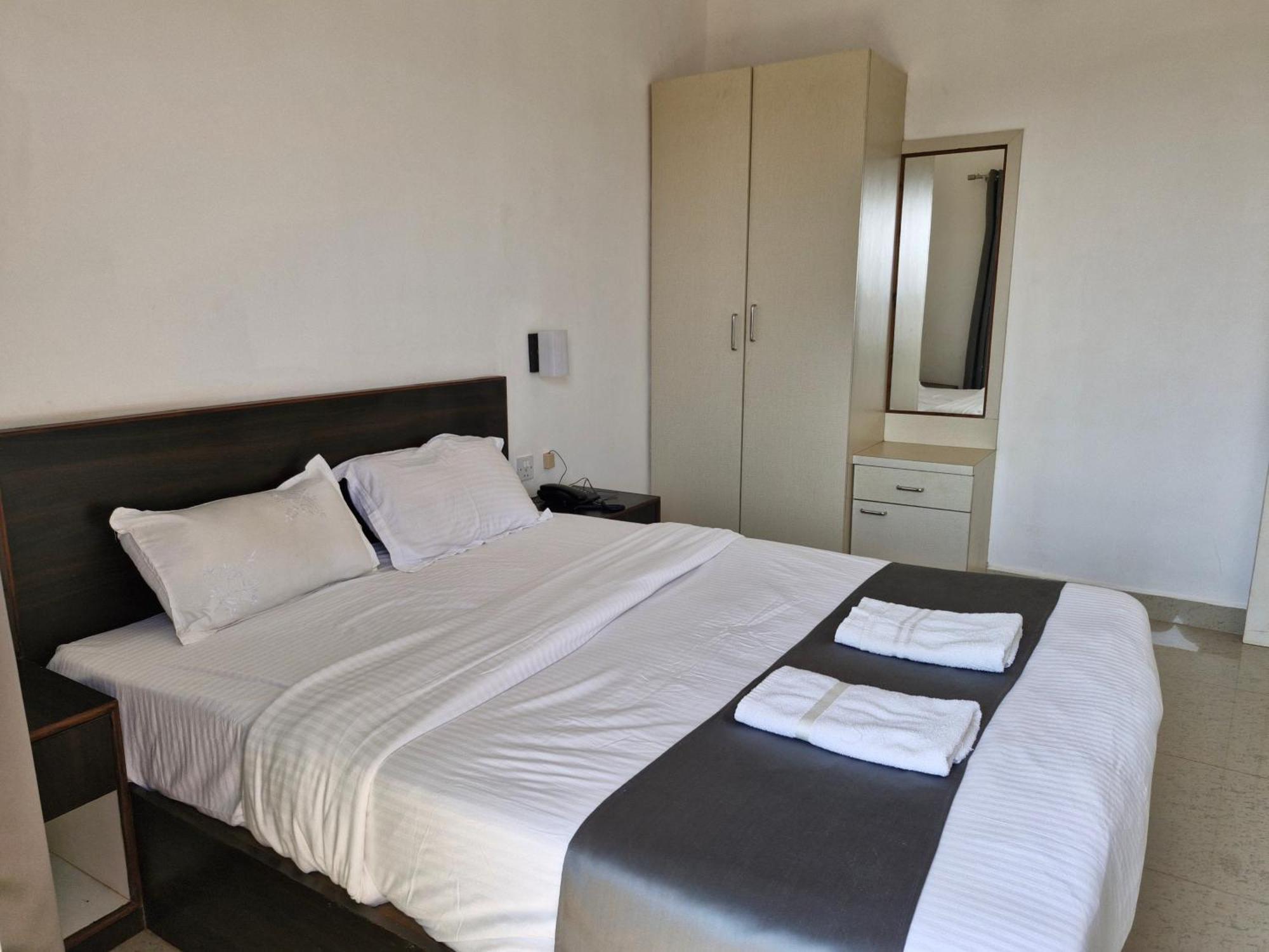 Hotel Rsa Residency Pernem Экстерьер фото