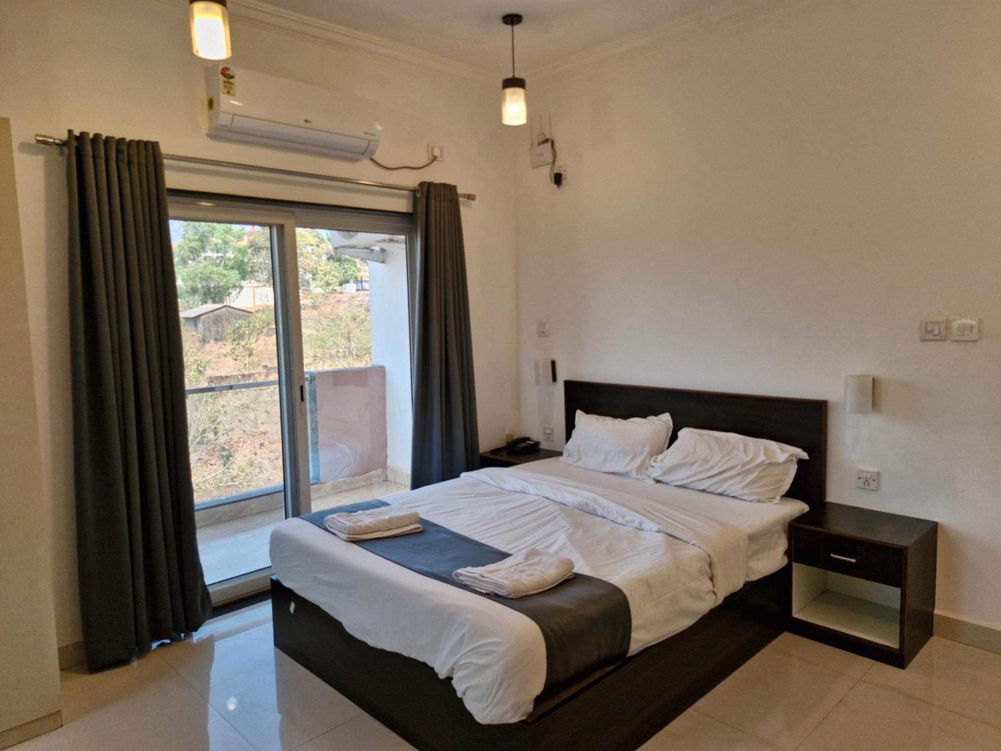 Hotel Rsa Residency Pernem Экстерьер фото